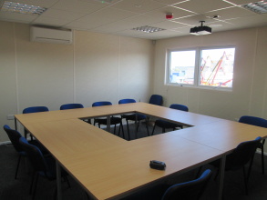 modular meeting room